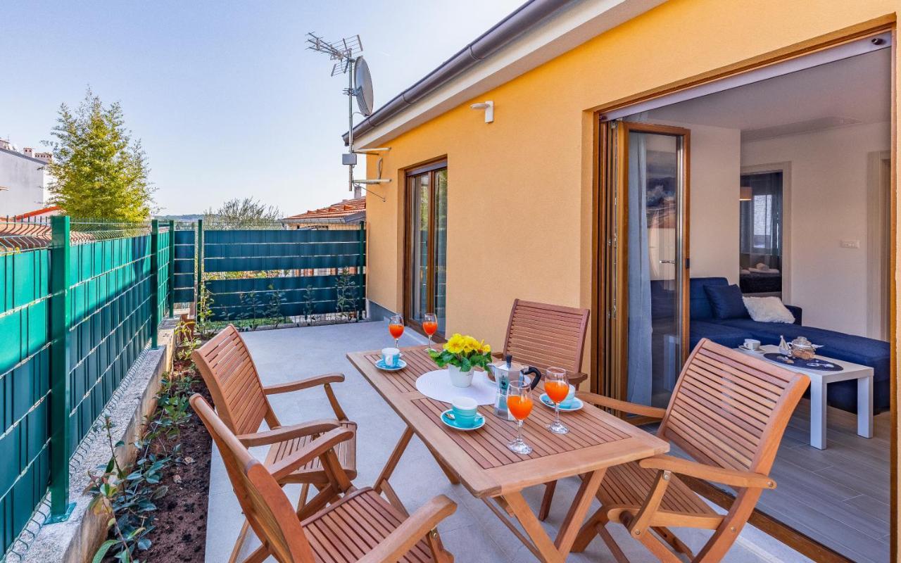 Apartment Blue Pula, New, Family Friendly, Comfortable, Free Parking And Wifi ภายนอก รูปภาพ