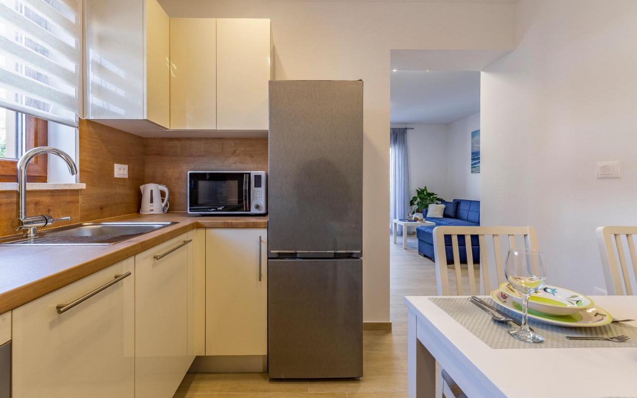 Apartment Blue Pula, New, Family Friendly, Comfortable, Free Parking And Wifi ภายนอก รูปภาพ